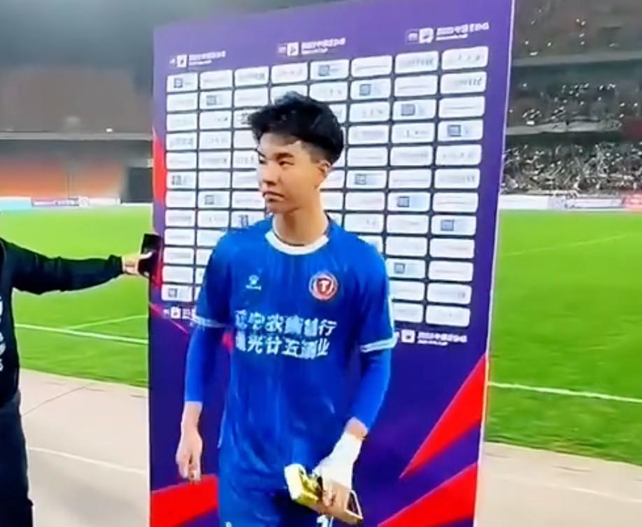 北美世界杯-德转:辽宁铁人张家鸣租借加盟塞尔维亚球队沃日多瓦茨